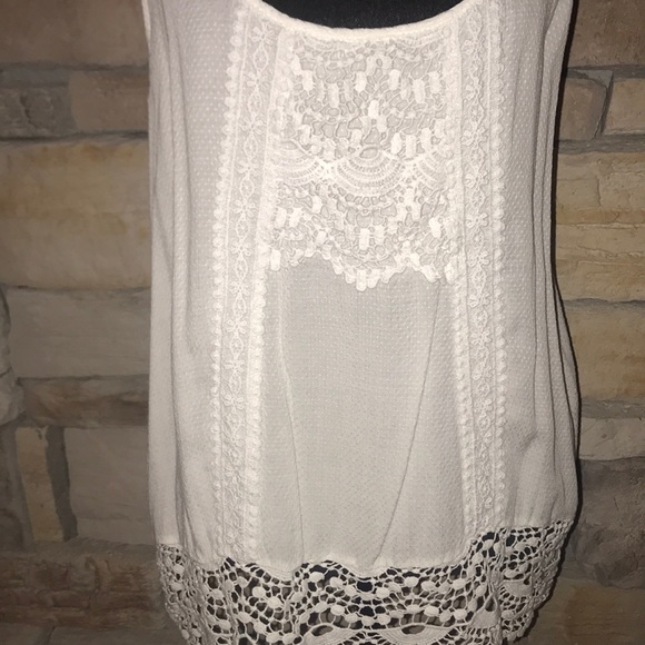 Buckle daytrip white sleeveless top Large - Picture 2 of 6